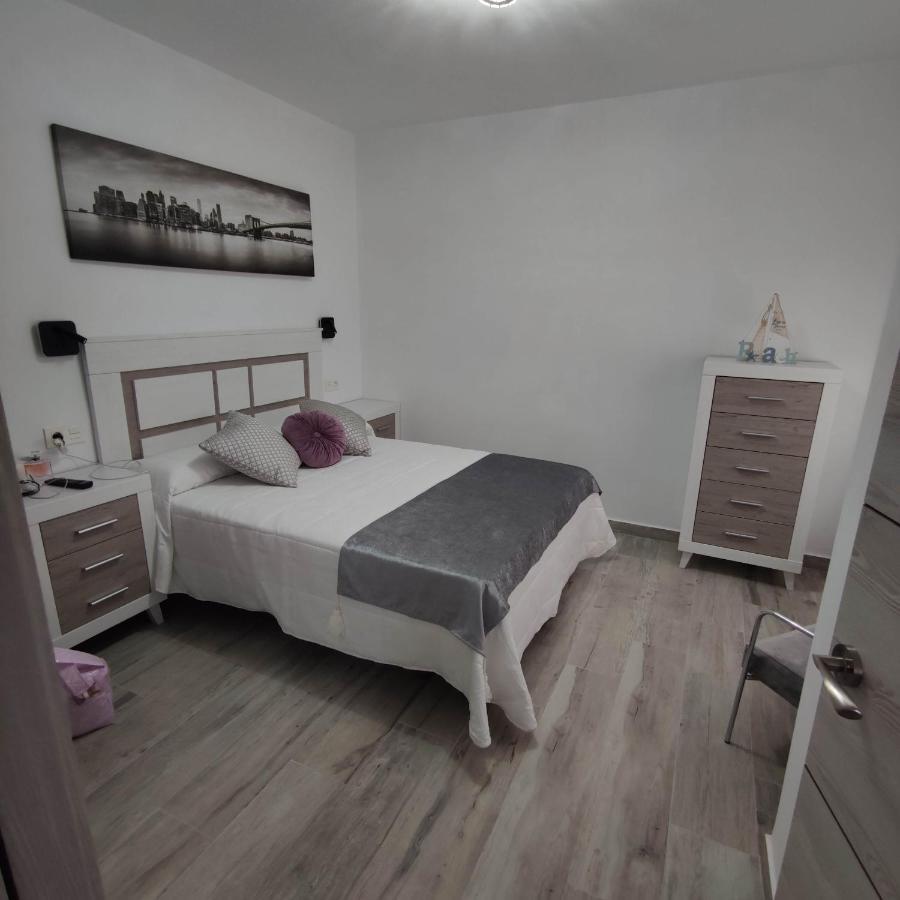 Apartamentos Sol Y Luna Conil コニル・デ・ラ・フロンテラ エクステリア 写真