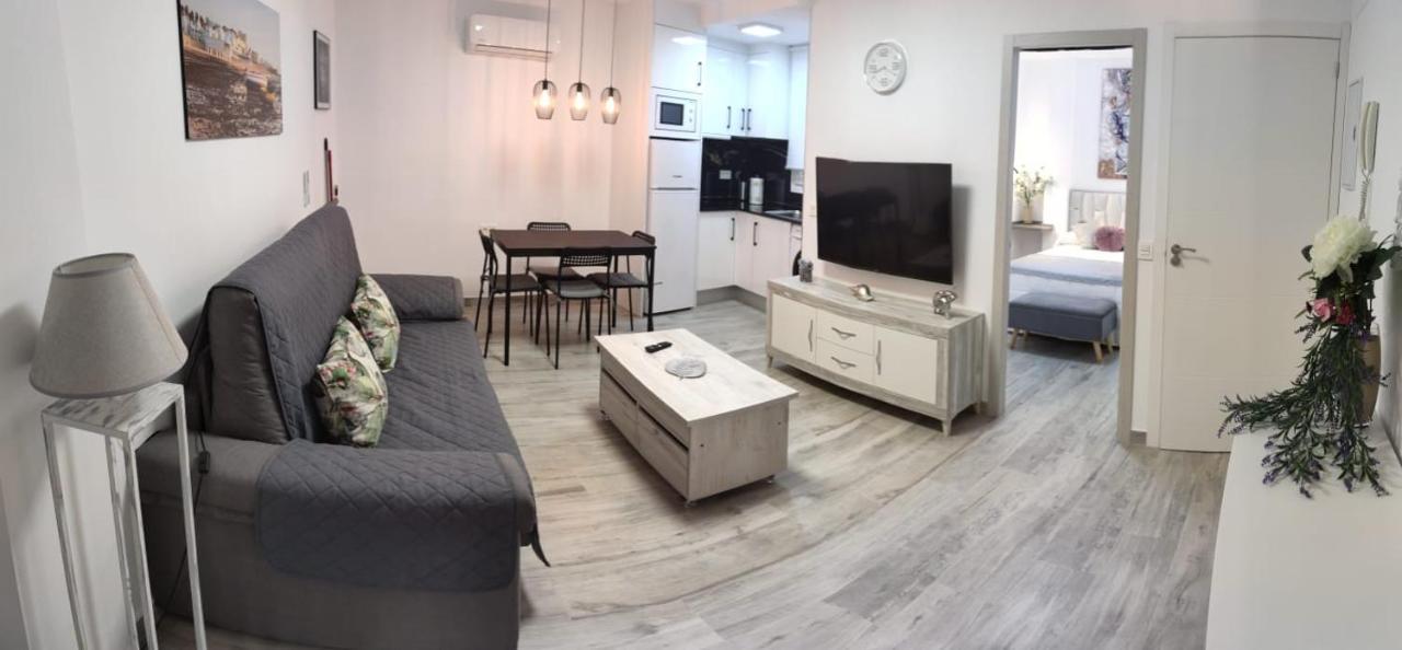 Apartamentos Sol Y Luna Conil コニル・デ・ラ・フロンテラ エクステリア 写真